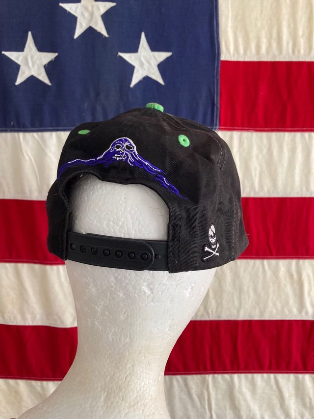 GORRA GRAVE DIGGER FIRMADA