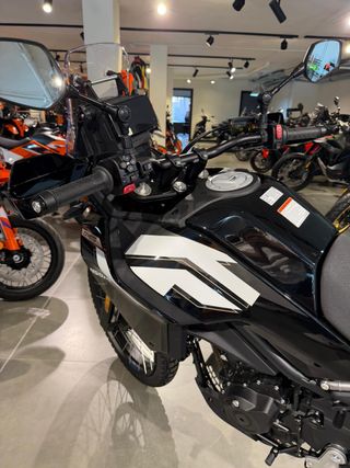 CF MOTO 450 MT