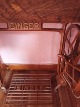 Máquina coser Singer Antigua