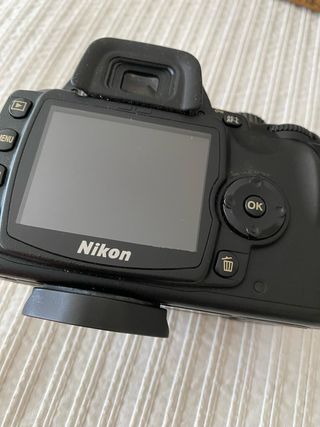 Nikon D60 + objetivo 18-55 VR