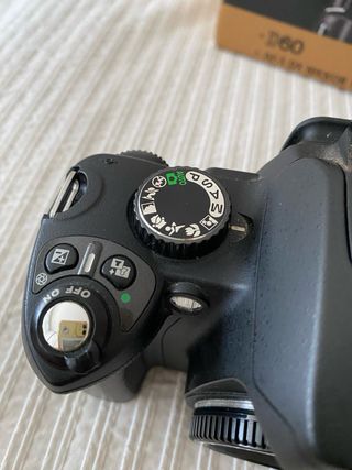 Nikon D60 + objetivo 18-55 VR
