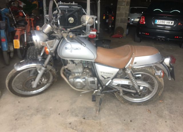SUZUKI TU250XY Moto