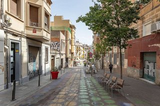Terreno en venta en La Torrassa en Hospitalet de Llobregat, L´
