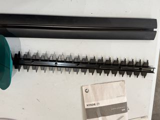 Recortadora Bosch EasyHedgecut 5516