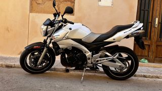Suzuki GSR 600