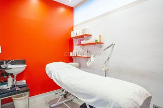 Local comercial en venta en La Salut - Lloreda en Badalona