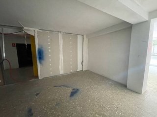 Local comercial en venta en Remei-Montseny-La Guixa en Vic