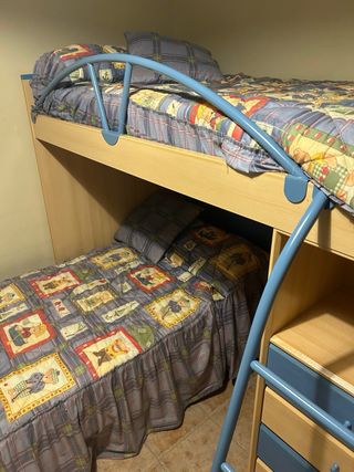 Cama litera juvenil - beige y azul