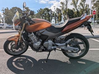 Honda CBF 600 - Moto Naranja