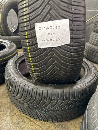 Neumáticos Michelin 225/40/19 93Y