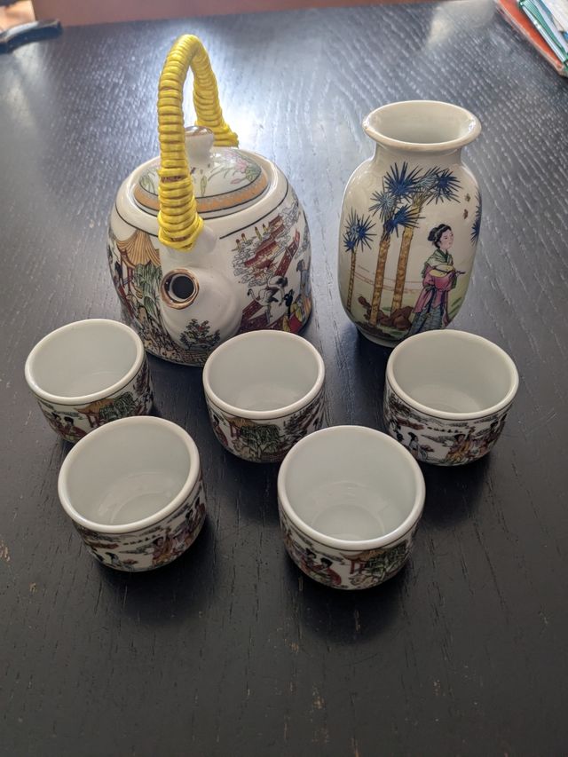 Juego té chino - 1 tetera, 1 jarrón, 5 tazas
