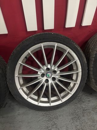 Llantas Alfa Romeo gt 18" Multirradio