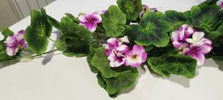 2 Geranios Colgantes Artificiales - Rosa y Violeta