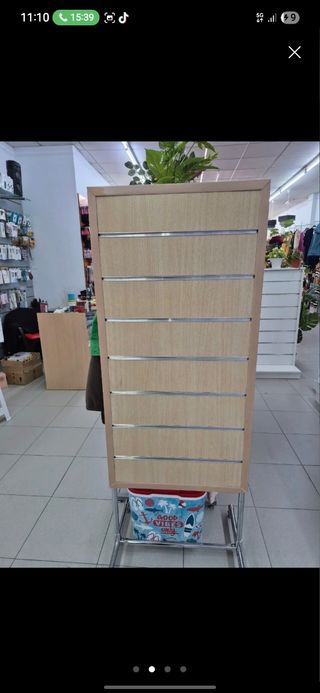 Panel de lama expositor madera para gancho de meta