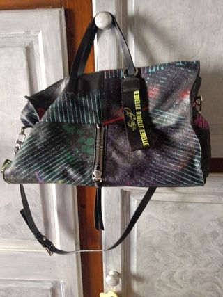 REBELLE by Georgette Politi borsa