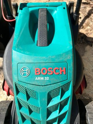 Cortacésped Bosch ARM 32.