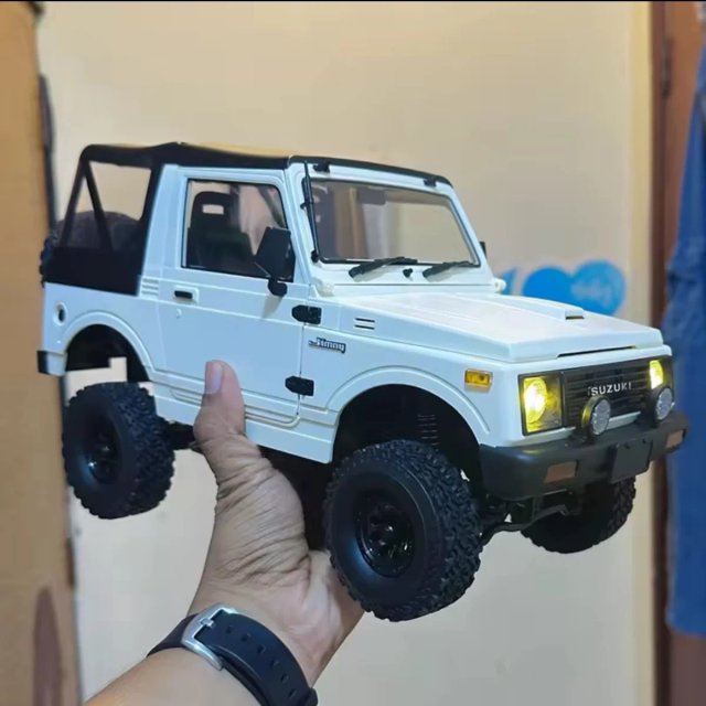 RC Suzuki Jimny 4x4 Crawler nuevo descapotable