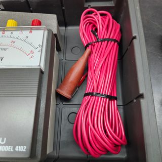 KYORITSU 4102 - Comprobador de Tierra