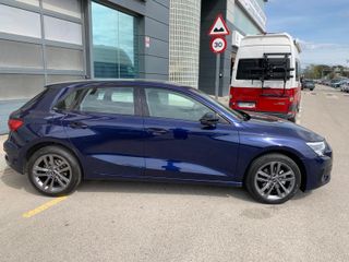 🚗 AUDI A3 Sportback Black Line 30 TFSI S tro