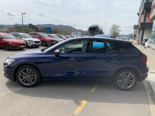 🚗 AUDI A3 Sportback Black Line 30 TFSI S tro