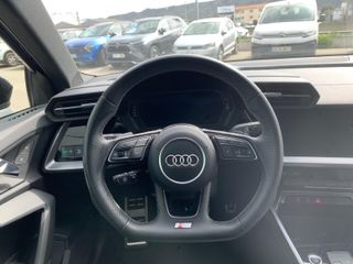 🚗 AUDI A3 Sportback Black Line 30 TFSI S tro