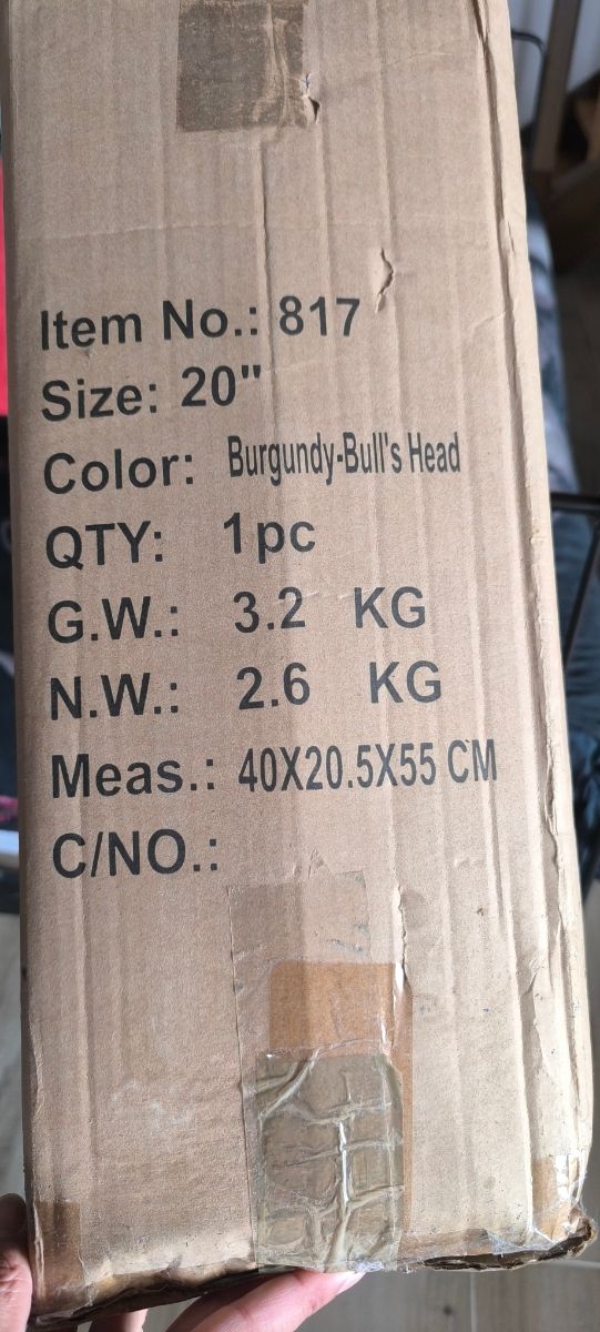 Maleta cabina roja - cráneo