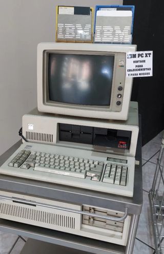 IBM PC XT 5160 - Ordenador Vintage