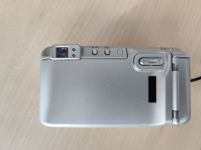 Minolta Riva Zoom 150: Cámara compacta