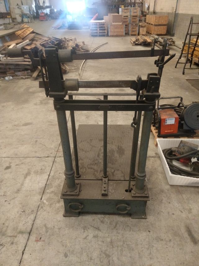 Báscula industrial antigua