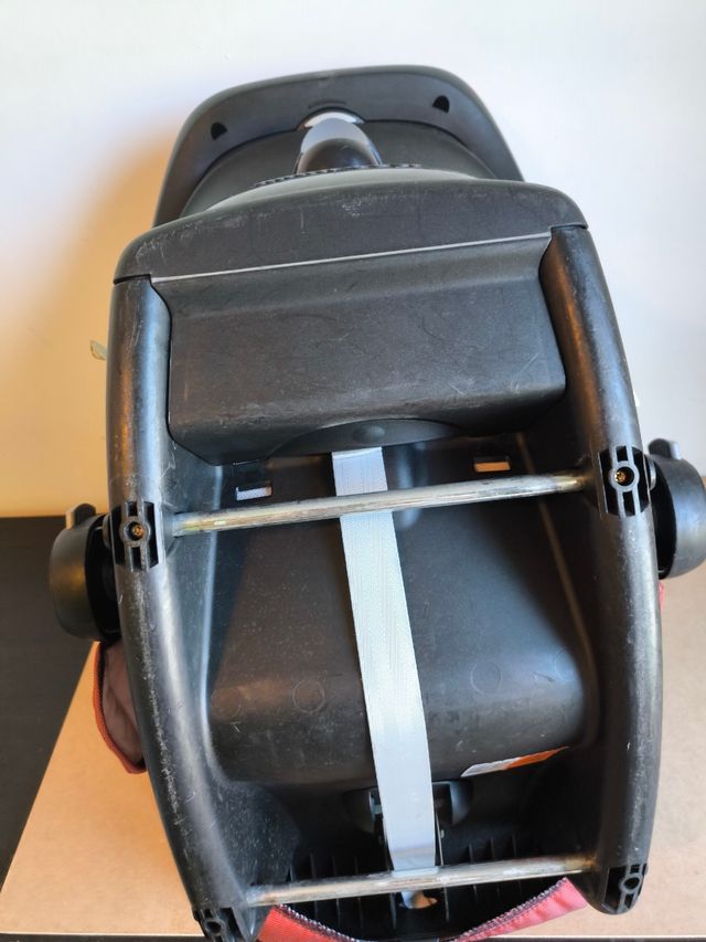 Maxi-Cosi: silla+adaptador Easyfix