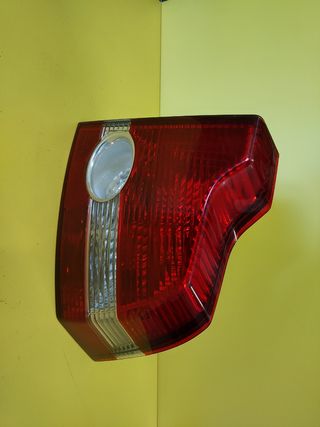 PILOTO TRASERO DERECHO VOLVO S40