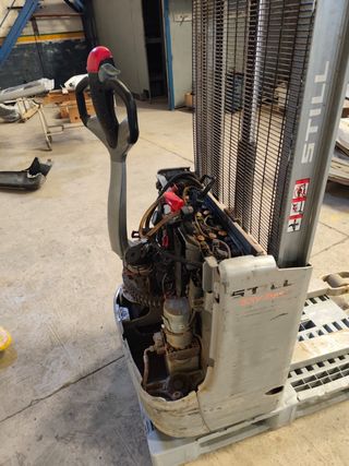 Transpaleta STILL EXV BASIC eléctrica 