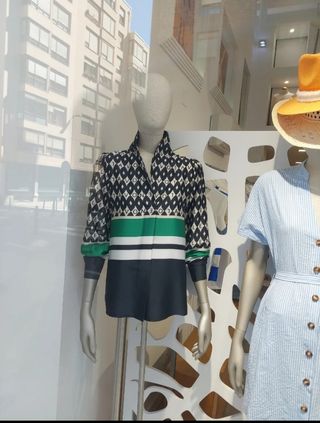 Maniquí de tela color beige