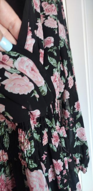 Vestido boho floral negro