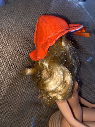 Cappello Barbie Arancione