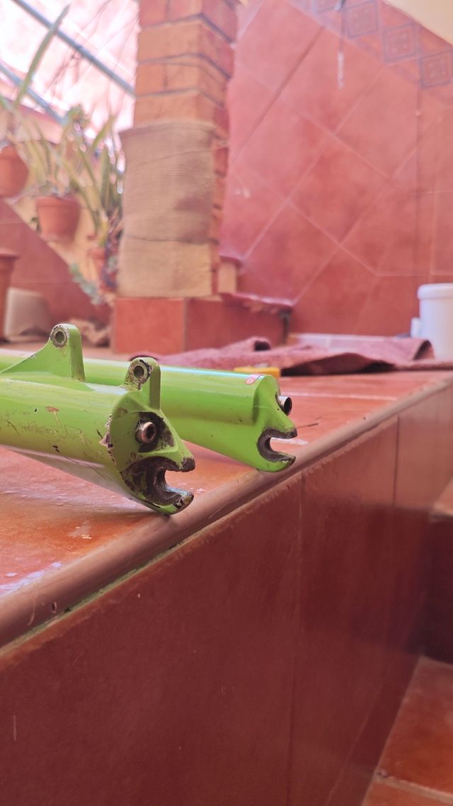 Horquilla bici Sr Suntour Duro 80mm