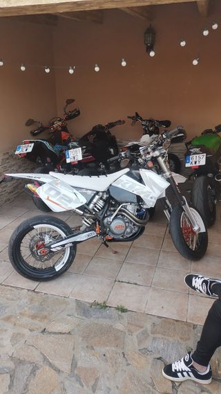 KTM Supermotard - ¡Impecable!