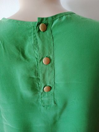 Blusa seda verde - Talla M