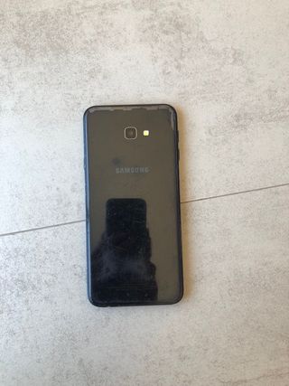 Samsung Galaxy J7 con pantalla rota pero funciona