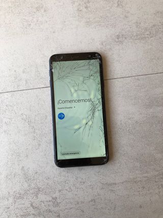 Samsung Galaxy J7 con pantalla rota pero funciona