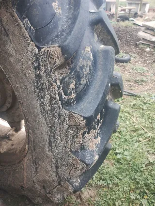 Ebro 6100 Tractor - Sincronizado