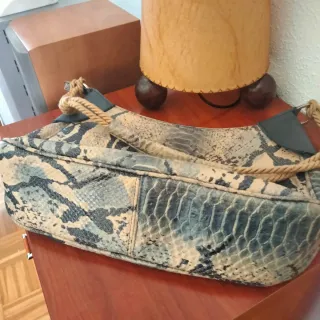 Bolso de piel print
