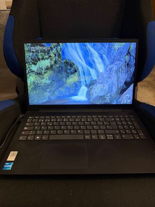 Portátil Lenovo Intel bueno bonito y barato