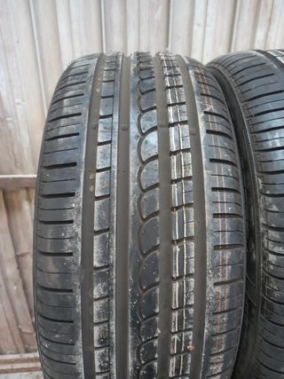 Neumáticos 245/55/17 102W usados