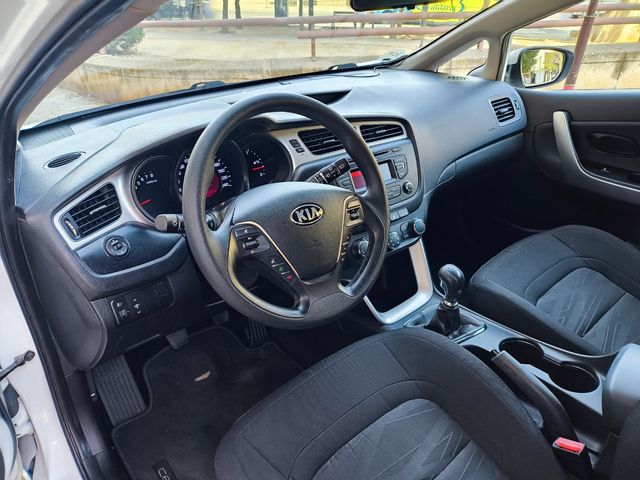 KIA Pro Ceed 1.4 CVVT 100cv y 1 AÑO GARANTIA
