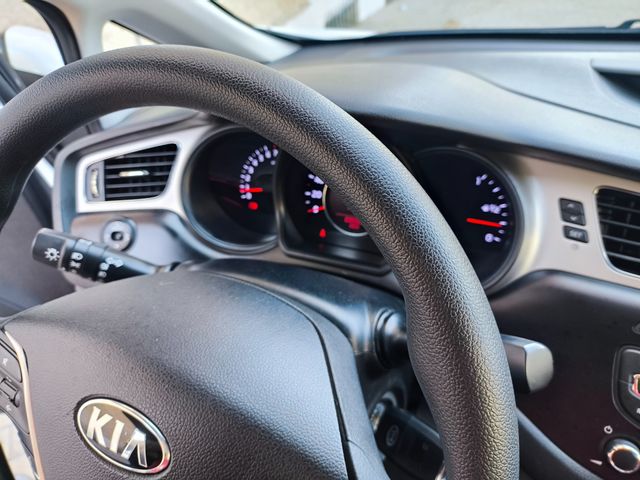 KIA Pro Ceed 1.4 CVVT 100cv y 1 AÑO GARANTIA