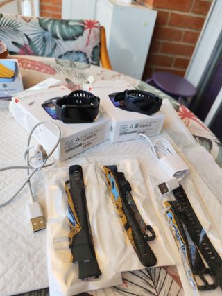 2 Huawei Band 8 - 