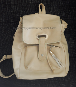 Mini mochila beis estilo saco