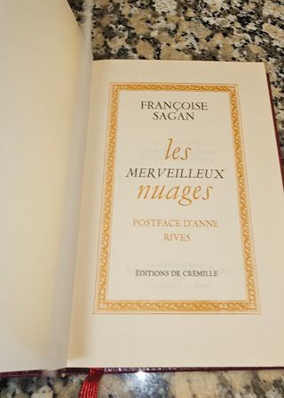 Libros en frances de historia y novelas