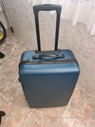 Maleta azul 2 ruedas - 23kg